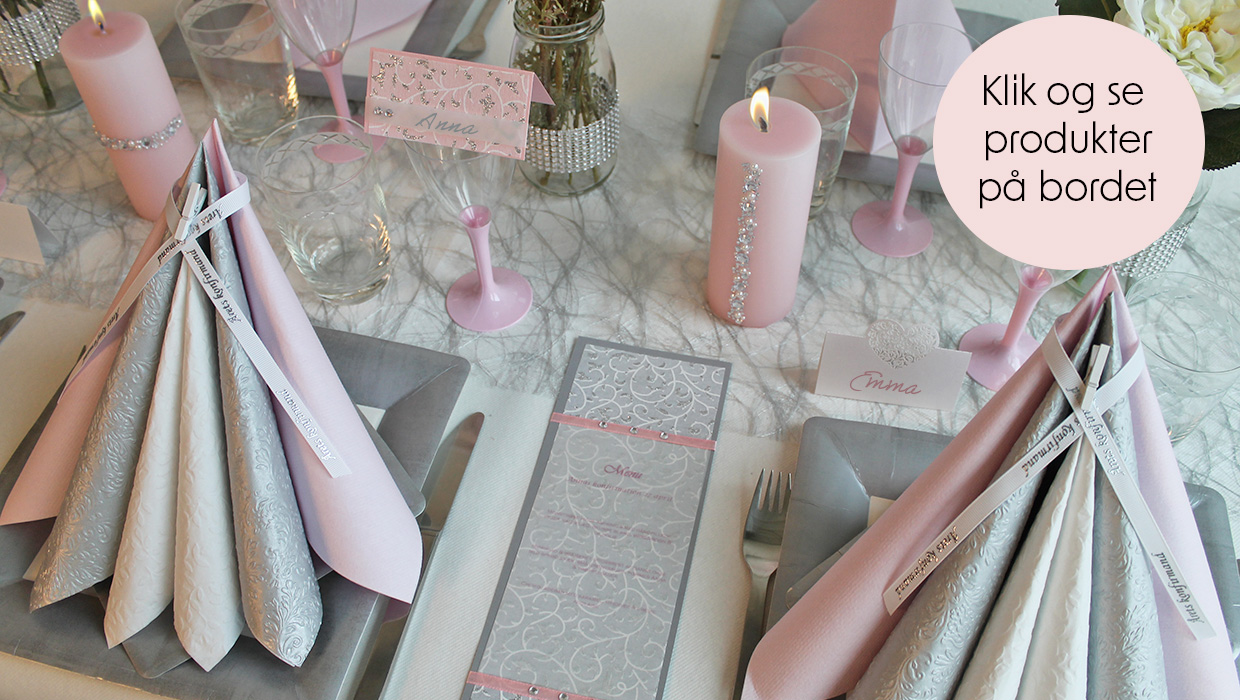 bordd&aelig;kning til konfirmation i lyser&oslash;d, s&oslash;lv og hvid