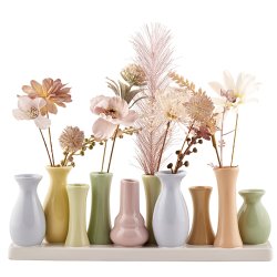 Vaser i flok p� fad pastelfarver, 7 x 18 cm.