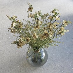 Inkalilje og eukalyptus silkeblomst, st�vgr�n 53 cm.