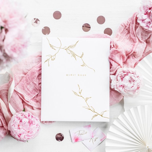 G�stebog med guldgrene